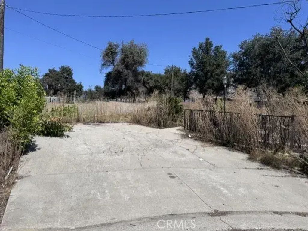 249 Highlawn, Altadena