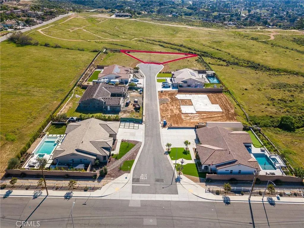 7955 Featherstone, Riverside