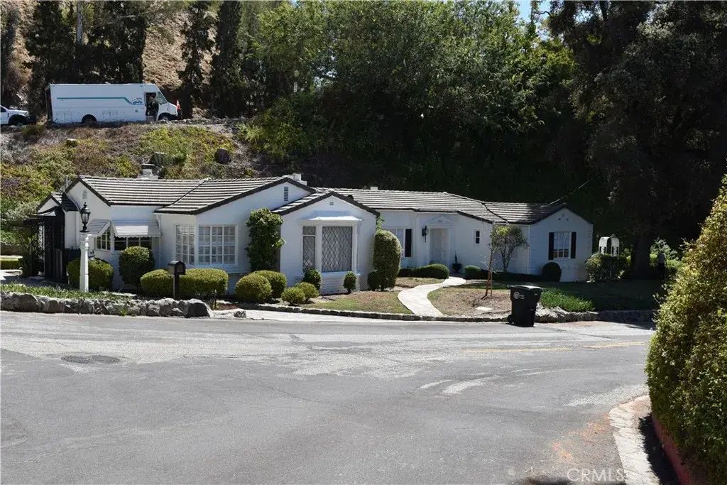 1620 Melwood Drive, Glendale