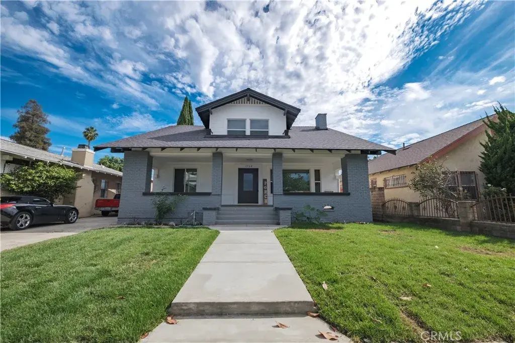 1758 W 41st, Los Angeles