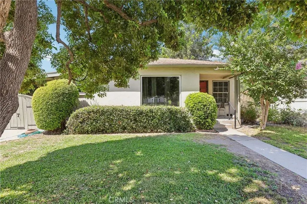 2515 Treelane Avenue, Monrovia