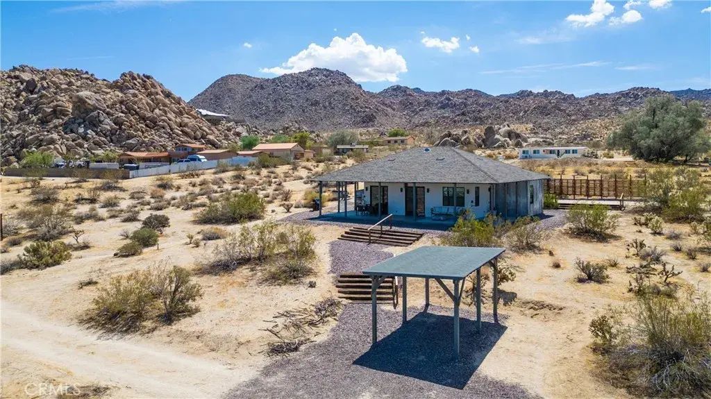 7285 Mount Lassen, Joshua Tree