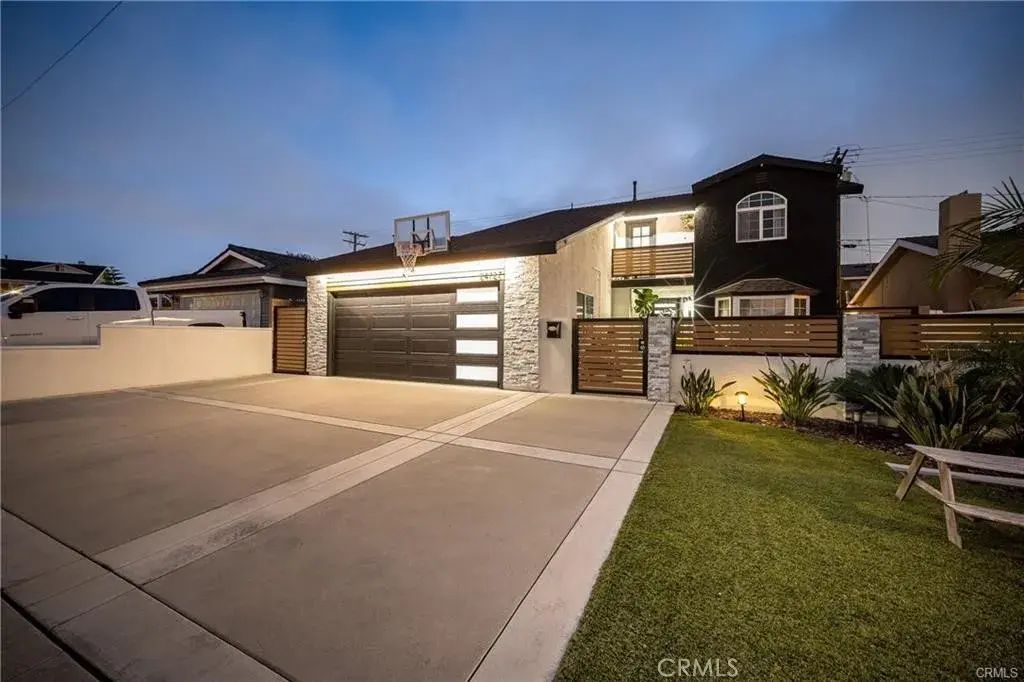 24727 Marbella Avenue, Carson