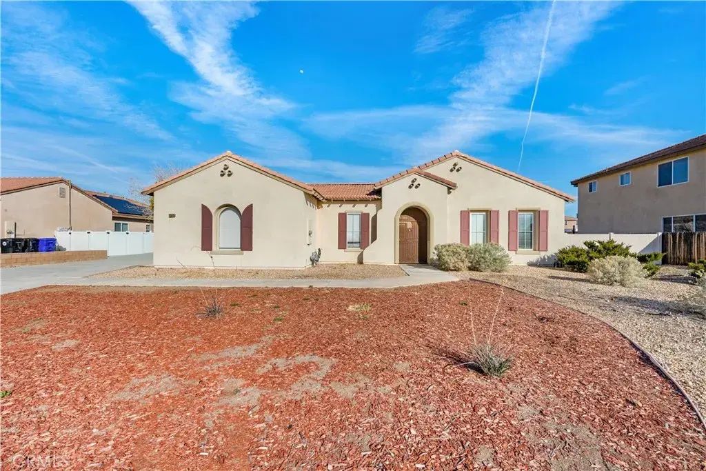 12573 Cabazon Court, Apple Valley