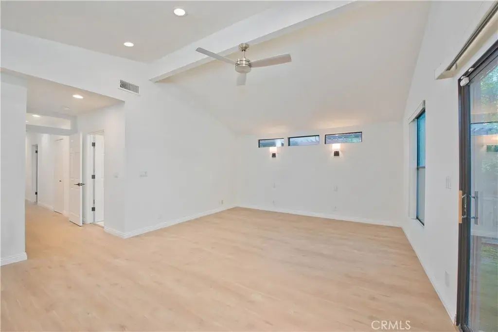 5106 Enfield Avenue, Encino
