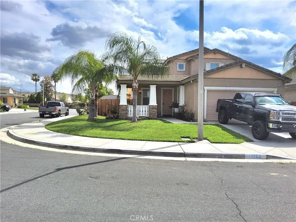 1763 Benedetto, Perris