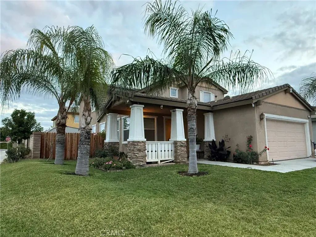 1763 Benedetto Pt., Perris