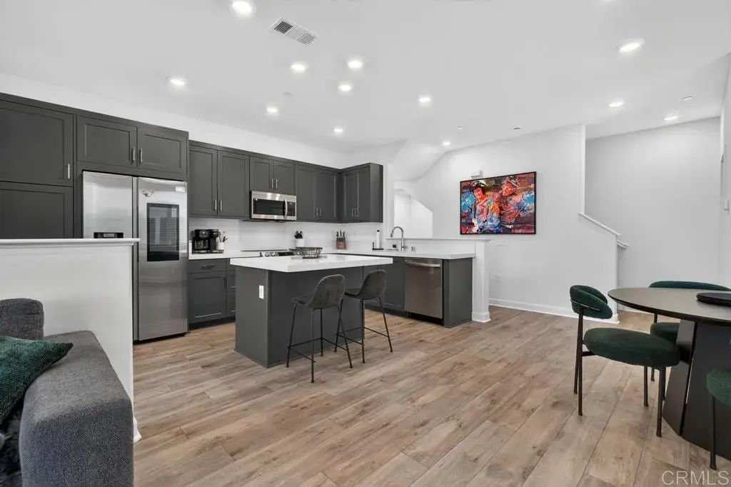 824 Makani Street 1, Chula Vista