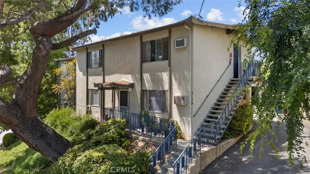 2159 La Canada Crest Drive 1, La Canada Flintridge