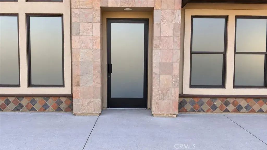 215 N Main, Santa Ana