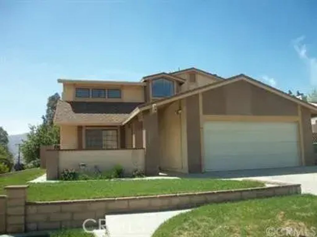 1120 W Gilman, Banning