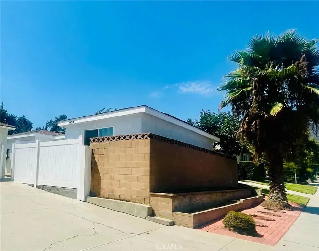 65 Forest Avenue B, Arcadia