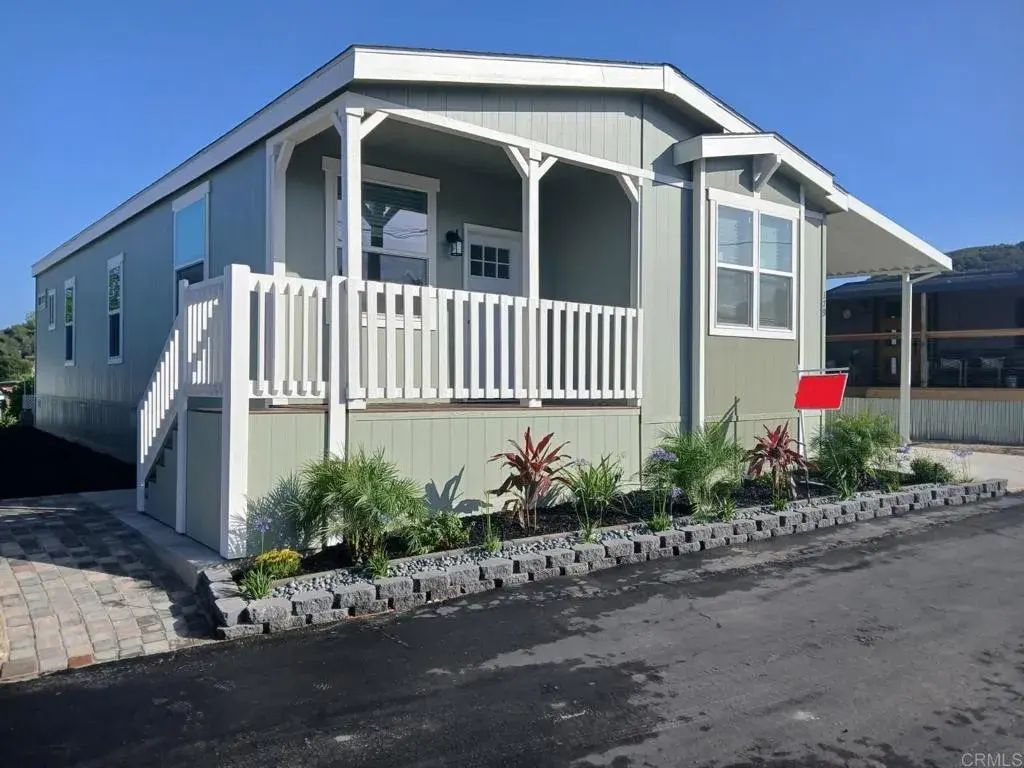 28890 Lilac 179, Valley Center