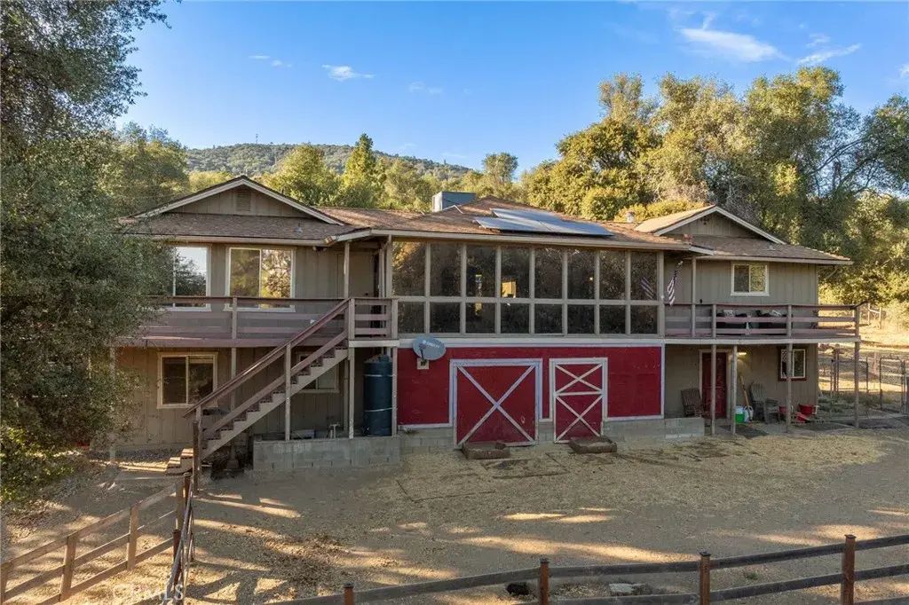 58208 Road 601, Ahwahnee