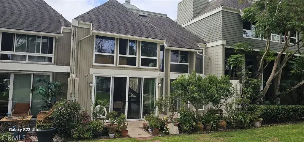 16433 Wimbledon, Huntington Beach
