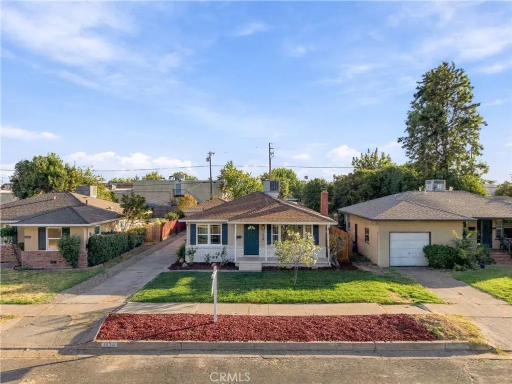 1438 W 19th, Merced
