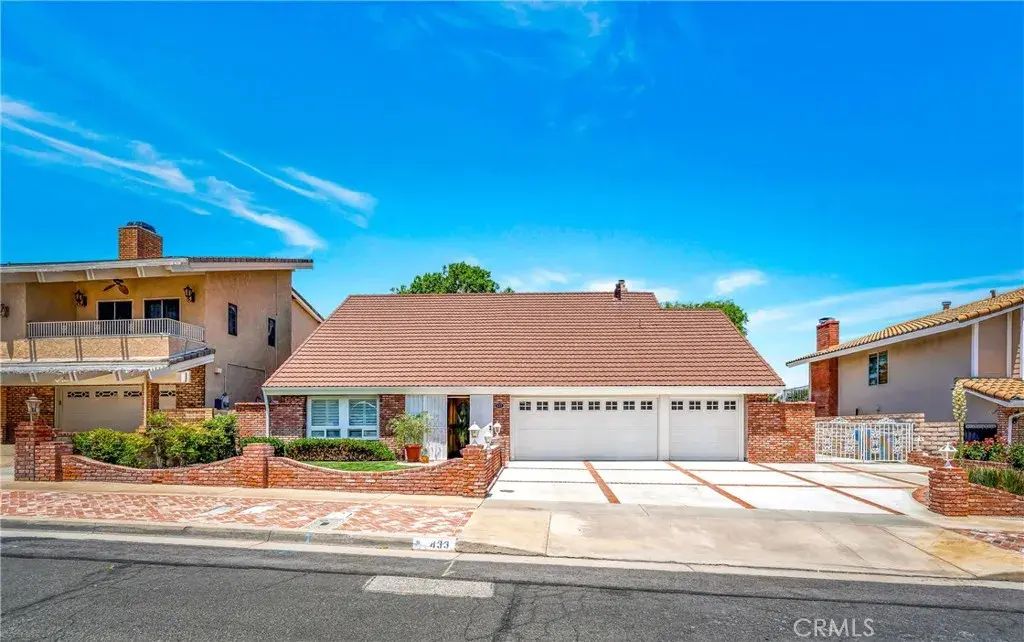 433 Fairway, Palmdale