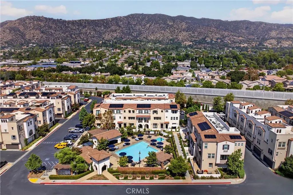 601 W Foothill Boulevard 71, Glendora