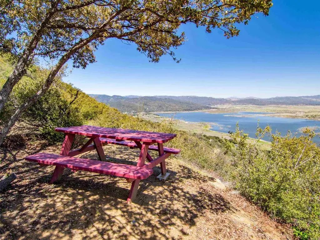 17 Bobcat Trail, Santa Ysabel