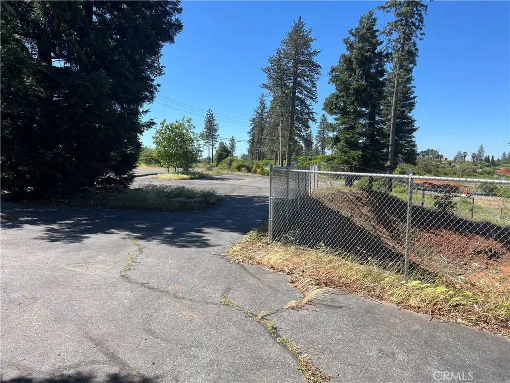 13681 Skyway, Magalia