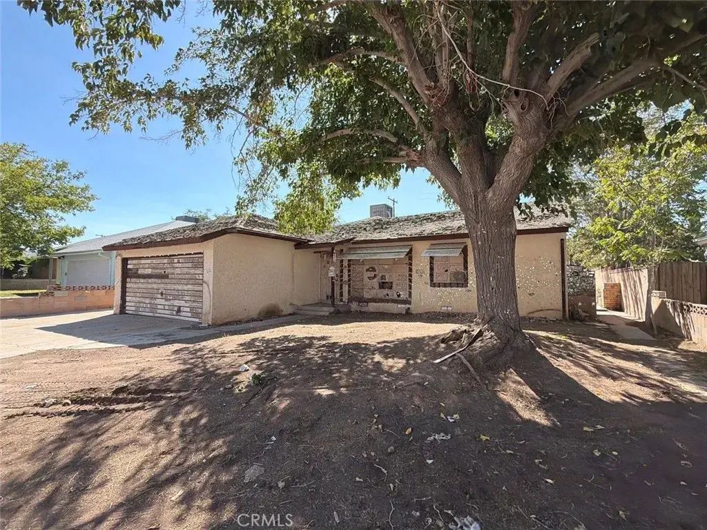 38633 Lemsford Avenue, Palmdale