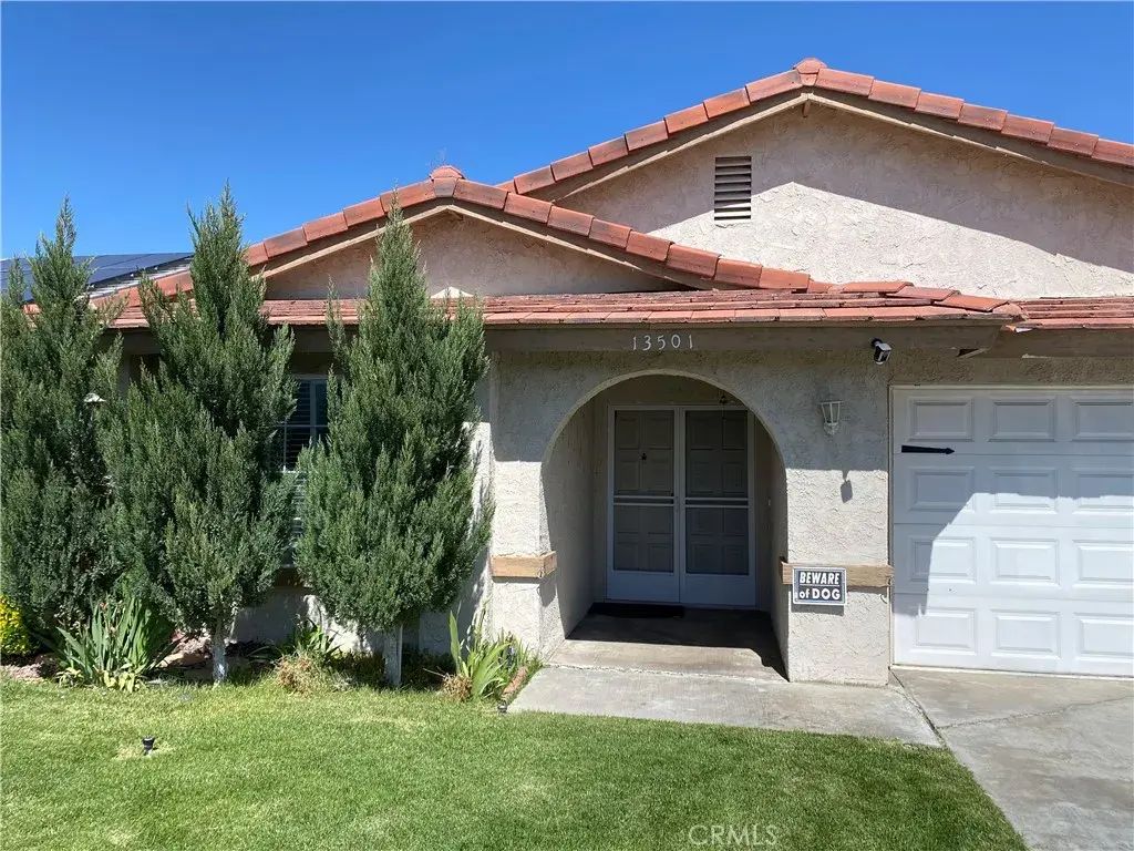 13501 Driftwood Drive, Victorville