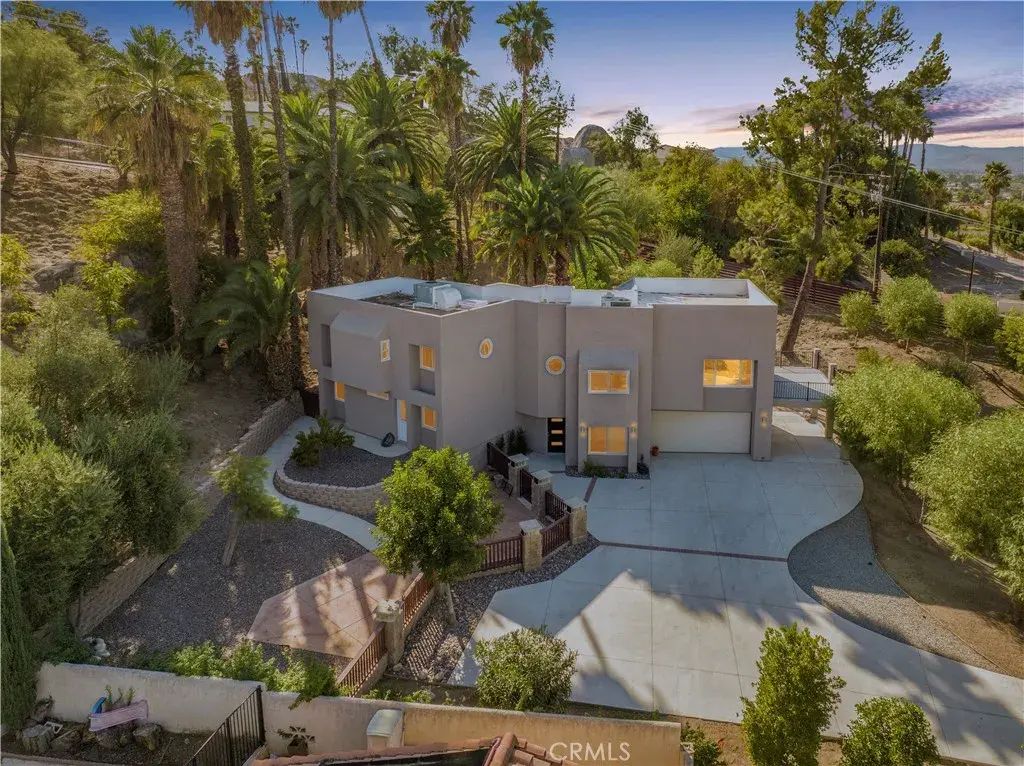 40325 Pageant Place, Hemet