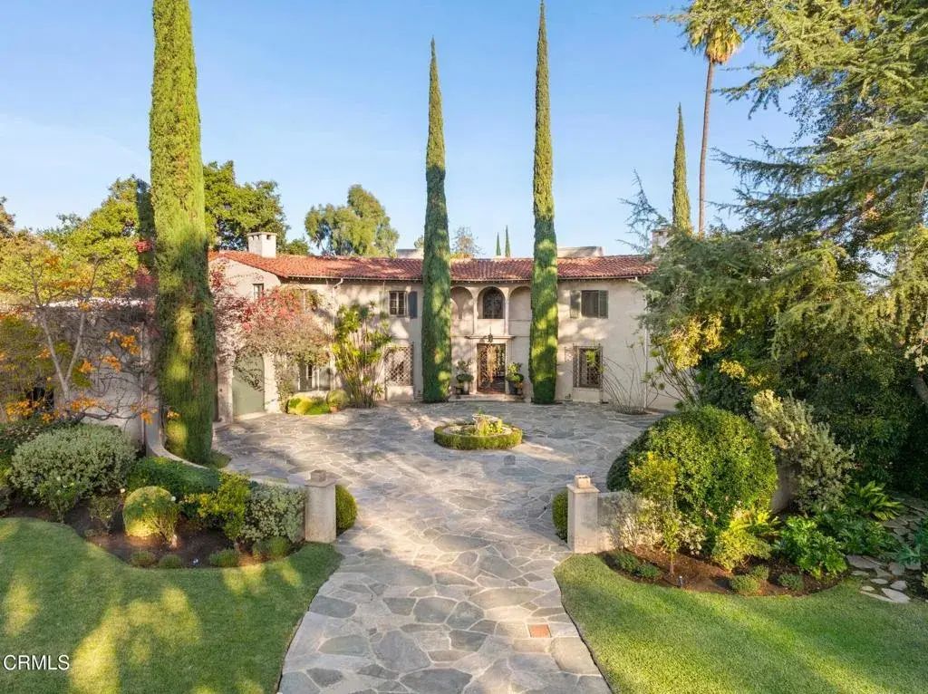 1290 Hillcrest Avenue, Pasadena