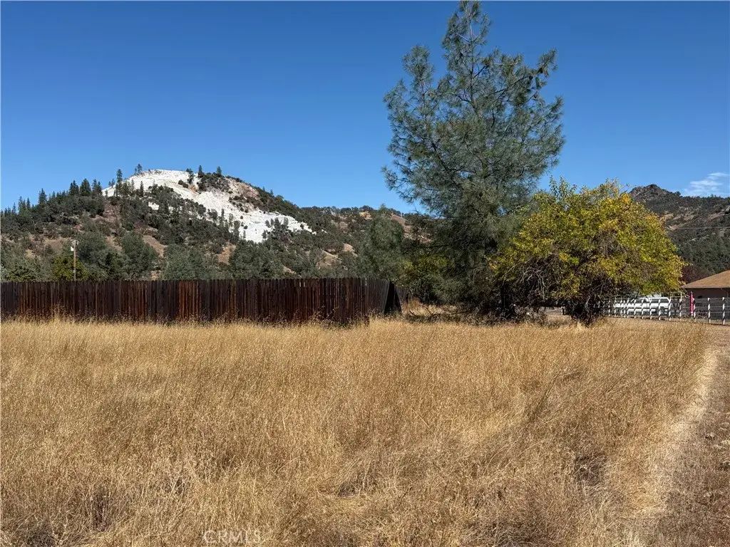 2595 Spring Valley, Clearlake Oaks
