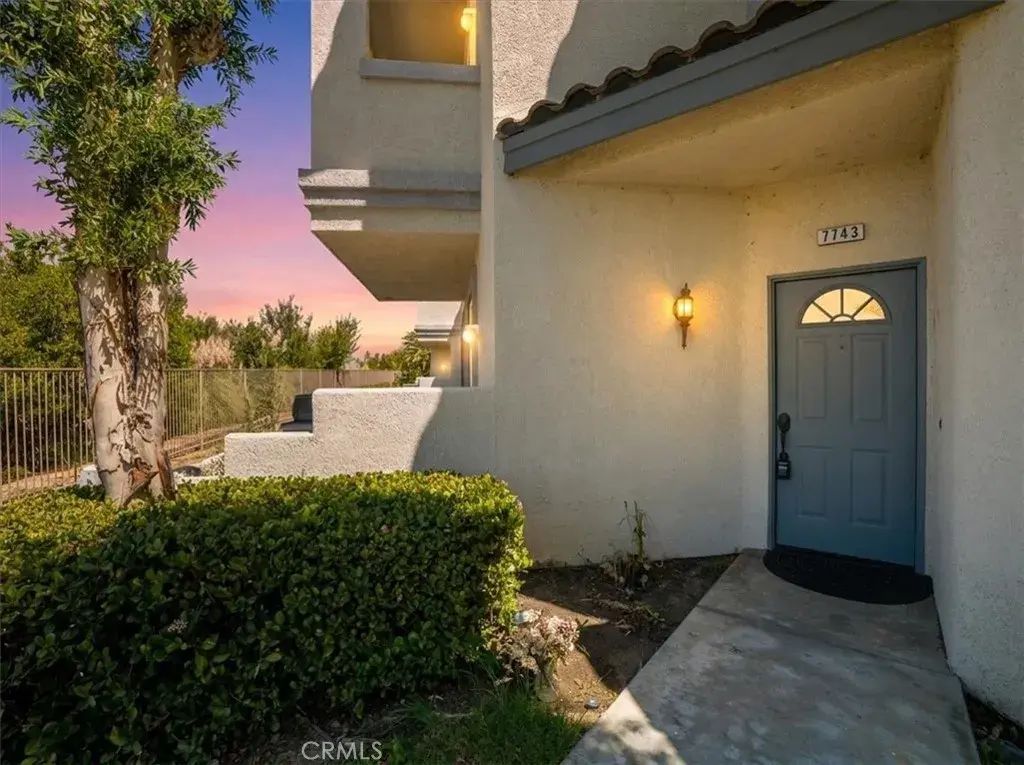 7743 E Viewrim, Anaheim