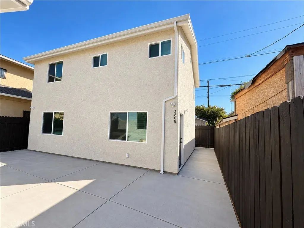 2808 Exposition Pl, Los Angeles