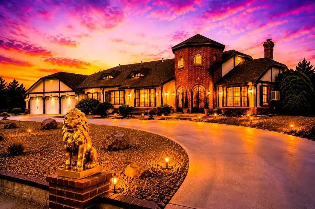 13889 Olathe Road, Apple Valley