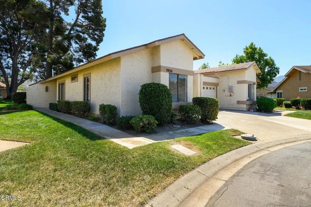 39116 Village 39, Camarillo