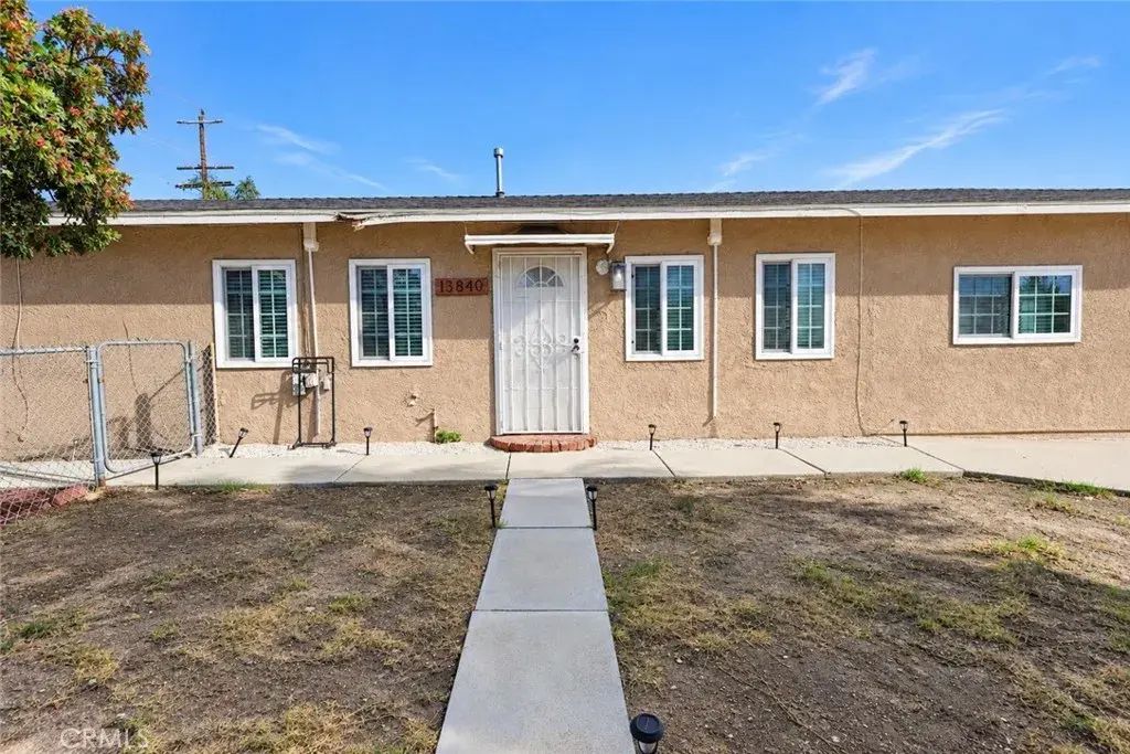 13840 Judd St, Pacoima