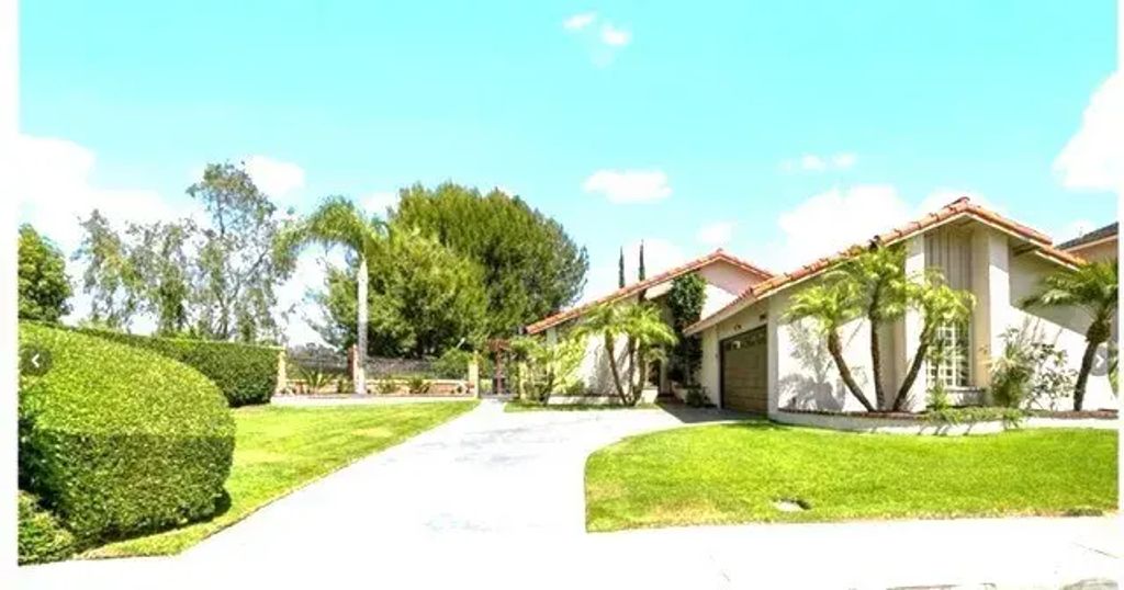 21842 Bacalar, Mission Viejo