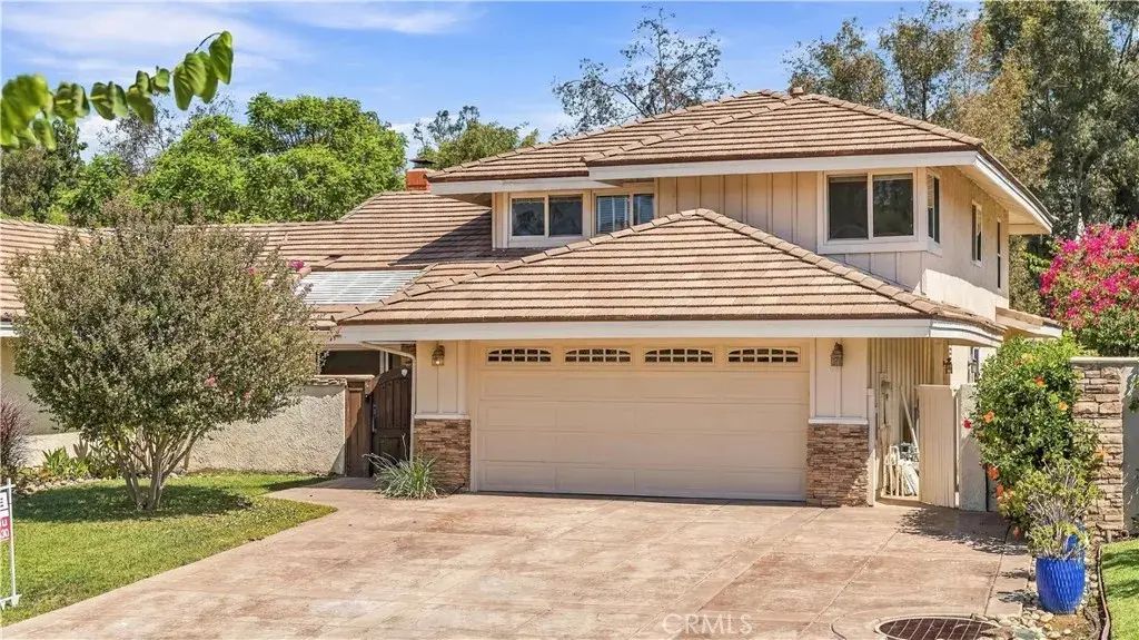 7625 E Twinleaf, Orange