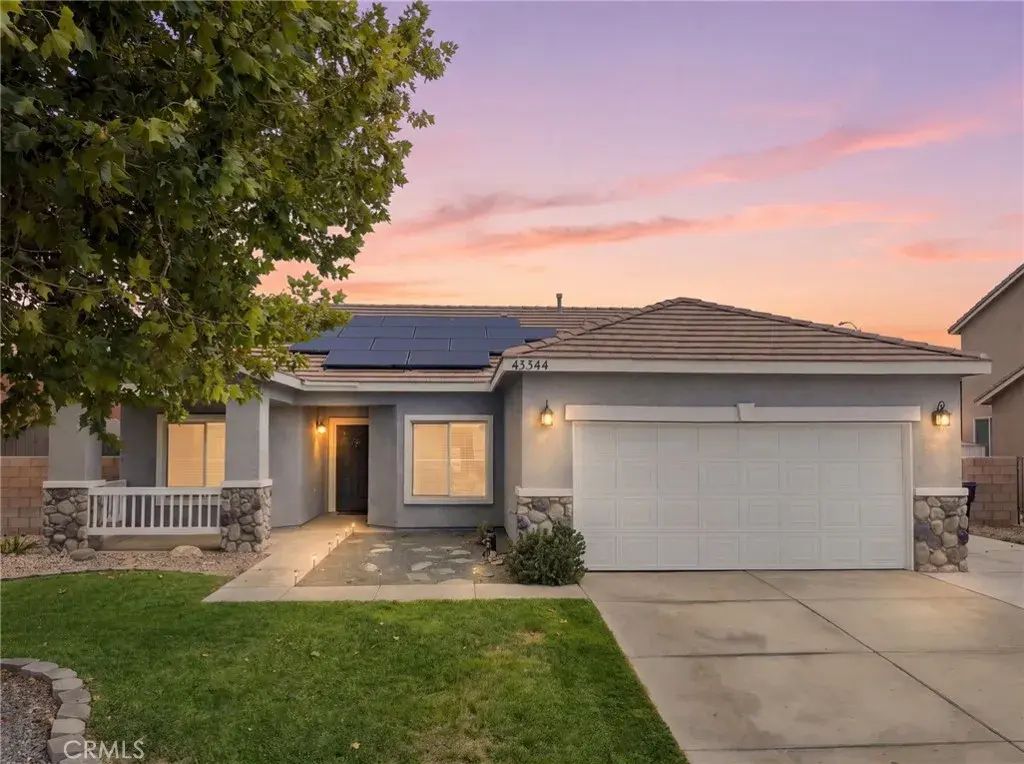 45344 Tiana Rose, Lancaster
