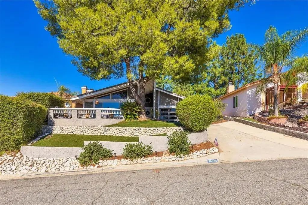 30393 Early Round, Canyon Lake