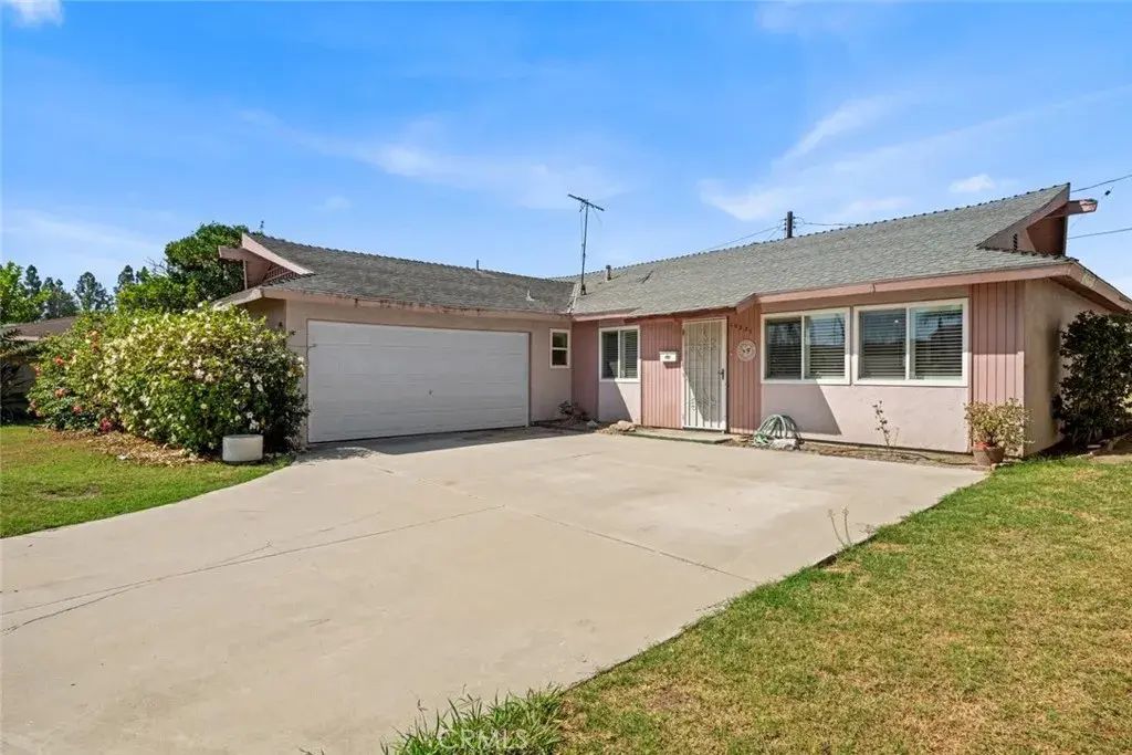 10531 Greta, Cypress