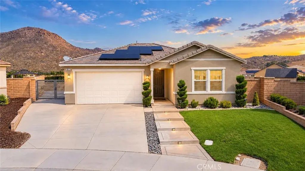 8012 Rooster Court, Riverside