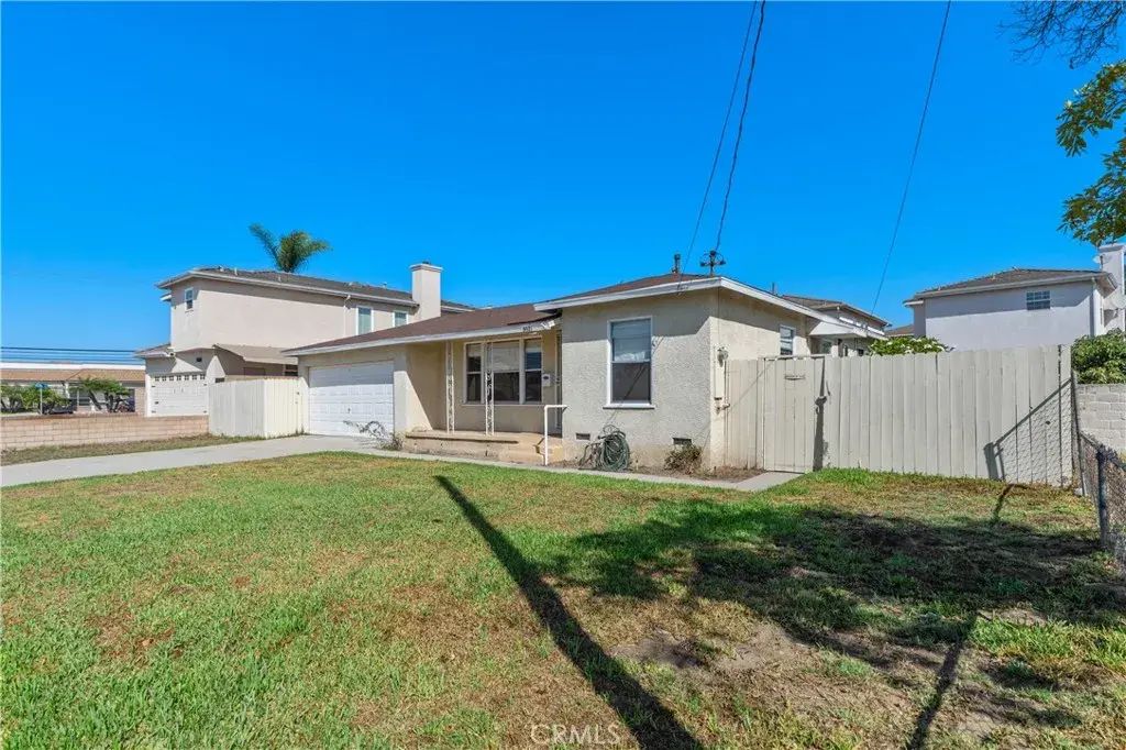 5521 Nelson Street, Cypress