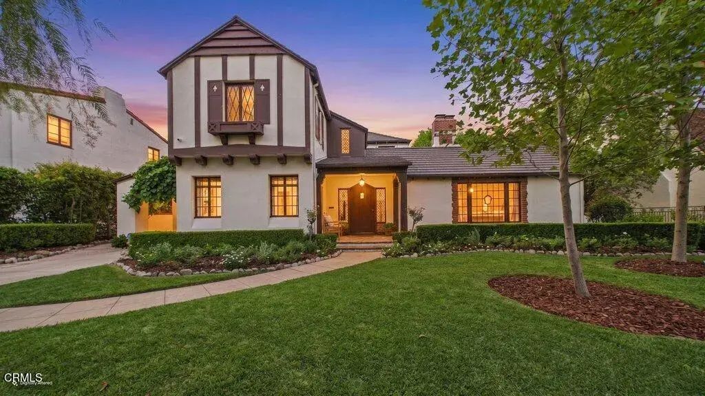1828 Warwick Road, San Marino