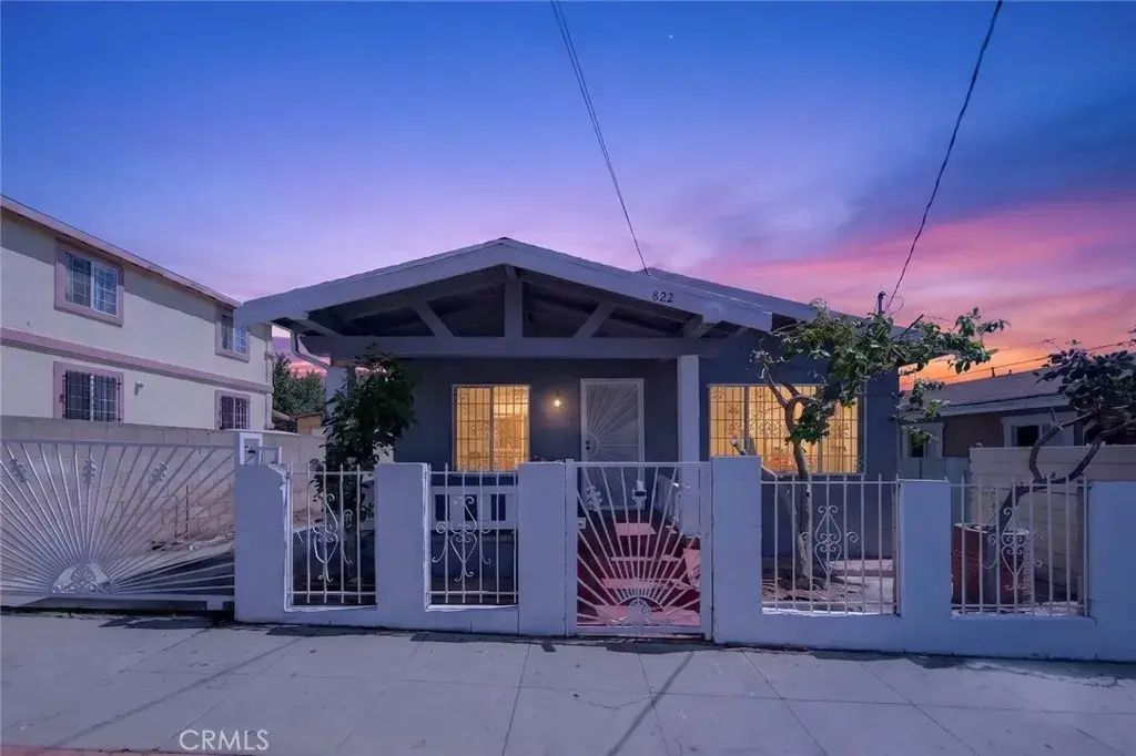 822 N Fickett, Los Angeles