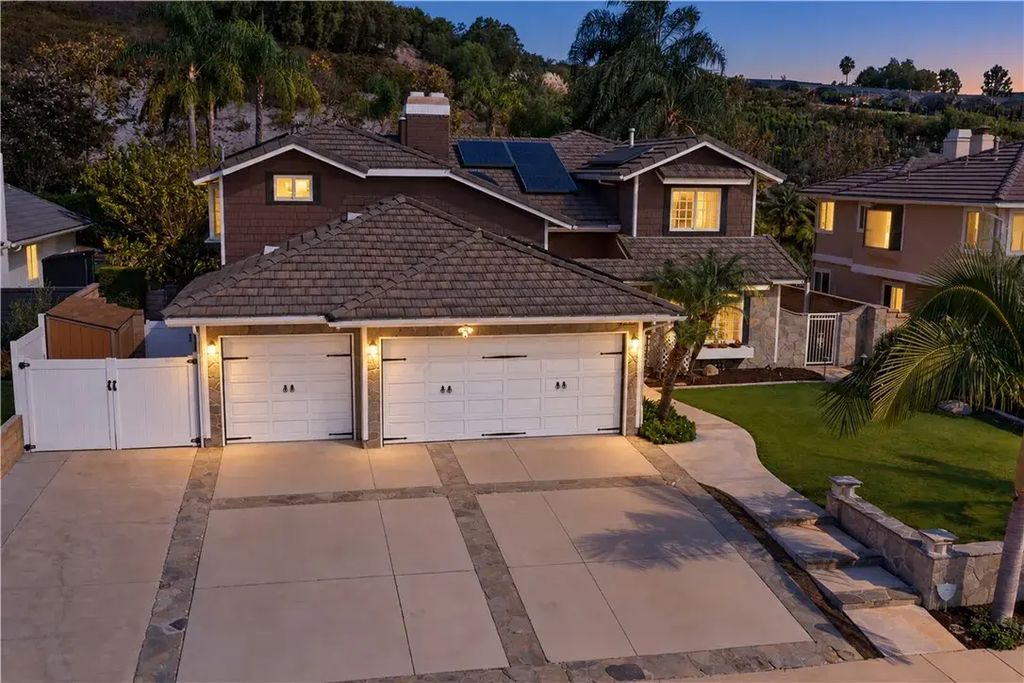 3620 E Shallow Brook Lane, Orange