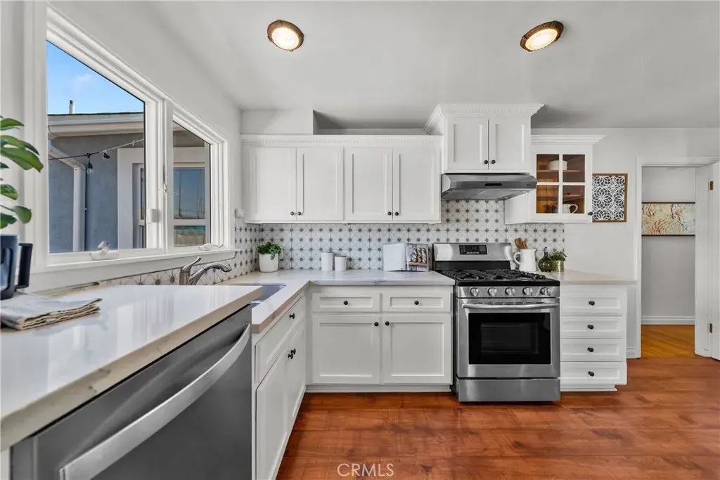 611 W 27th, Long Beach