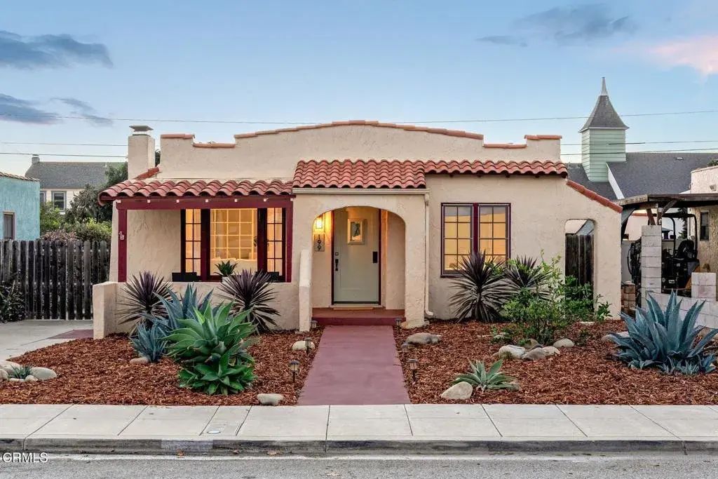 199 S Catalina Street, Ventura