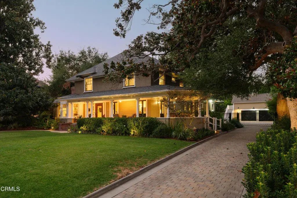 303 Markham Place, Pasadena