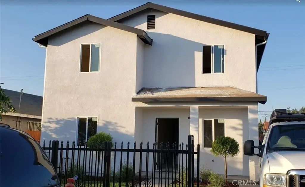 1627 E 88th 1/2, Los Angeles