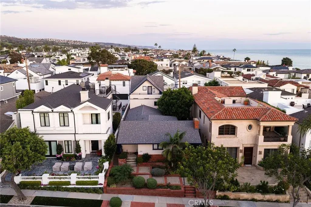 224 Iris Avenue, Corona Del Mar