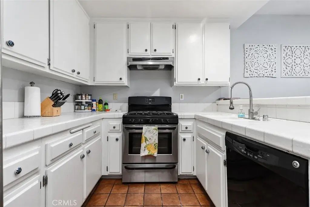16960 Algonquin Street 103, Huntington Beach